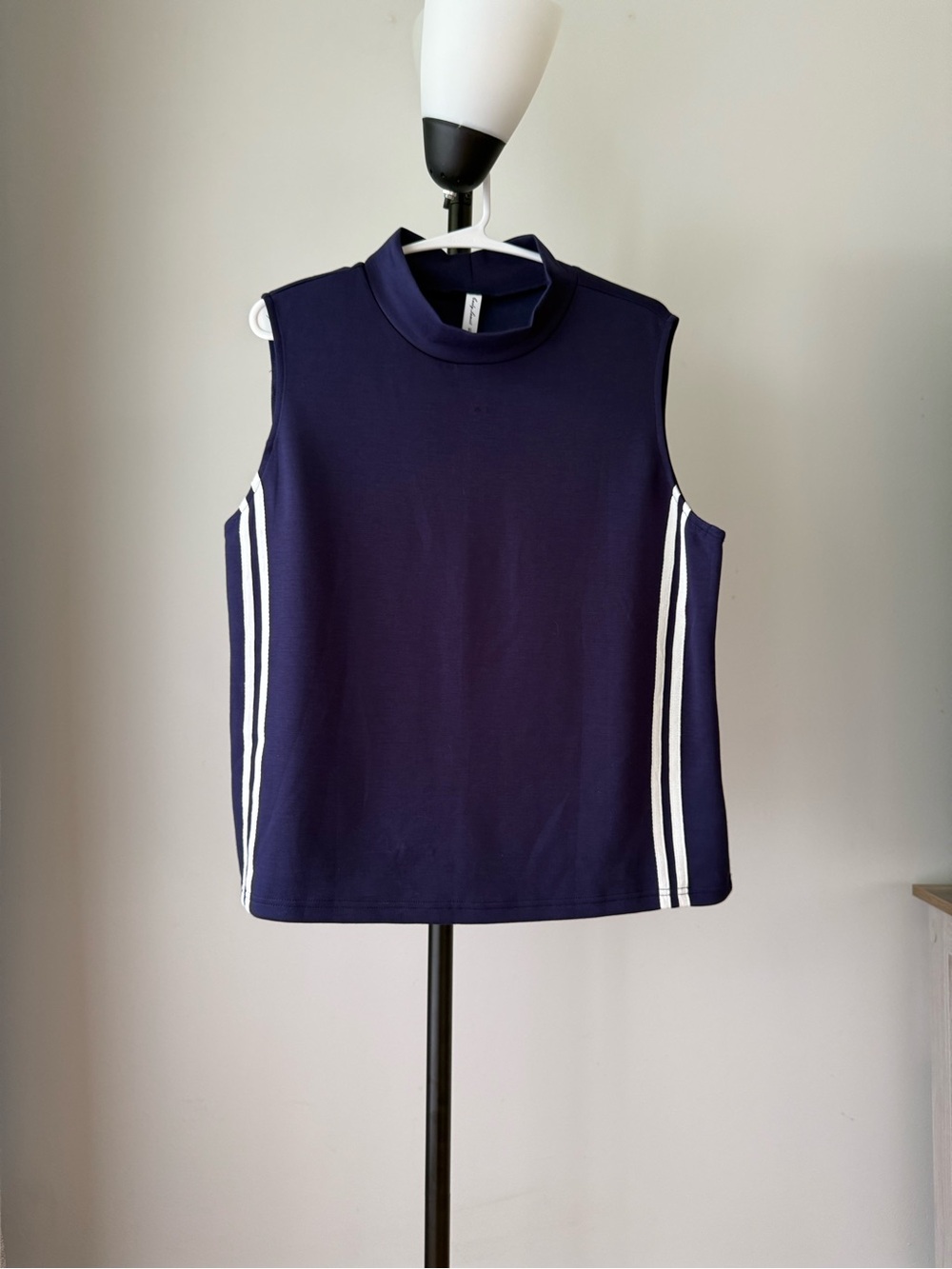 Casly Lamiit Women’s XL Sleeveless Mock Neck Top Blue Side Stripe Stretch Knit